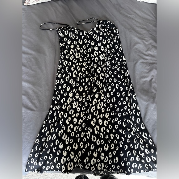 Reformation crimini dress - Picture 2 of 3